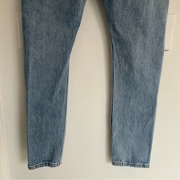 Levi's Women's Blue Distressed Jeans - Picture 5 of 16